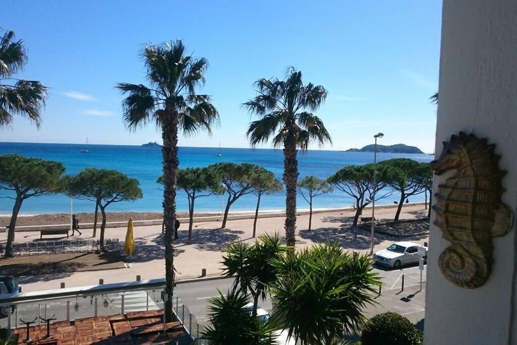 T3 Sur La Plage Vue Feerique Mer,Wifi, Parking Inclus , Clim La Ciotat Bagian luar foto